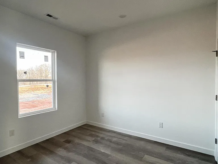 276 Hummingbird Ln — Photo 17