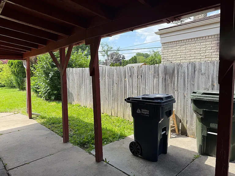 33973 Coachwood Dr — Photo 4