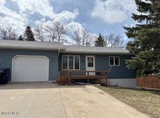 1804 2nd Ave NE, Watertown, SD 57201