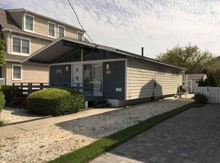 158 36th St, Avalon, NJ 08202