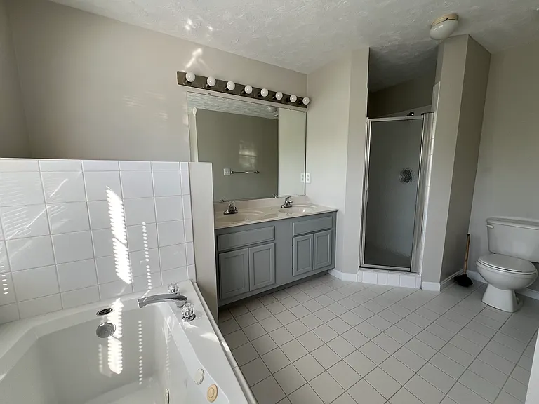 3326 Oxon Run Rd SE — Photo 9