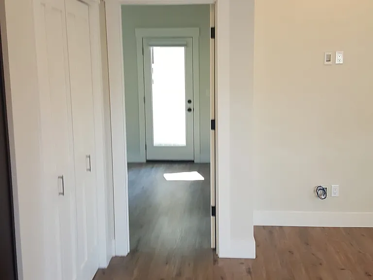 301 Mayfield Dr #309 — Photo 3