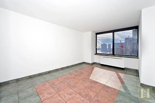 Rented by Halstead Real Estate | media 7