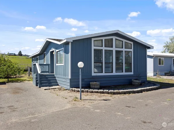 6705 Haag Street, West Richland, WA 99353