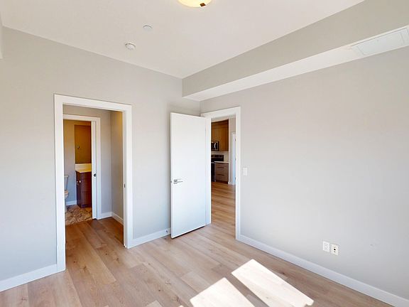 5th image of 3422 Skyview Ranch Rd NE #60