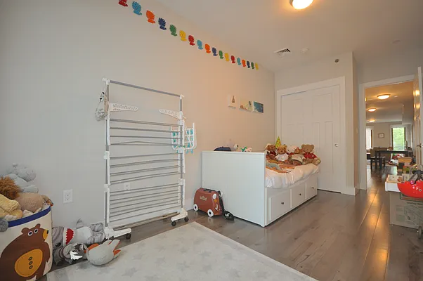 Rented by Corcoran | media 44