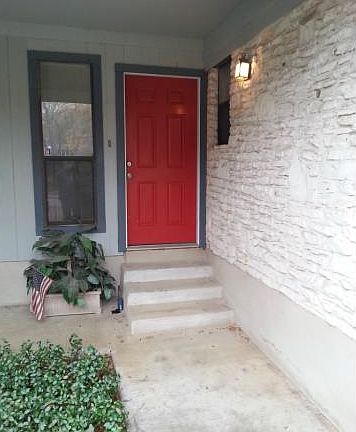 2nd image of 10804 Pinehurst Dr #B