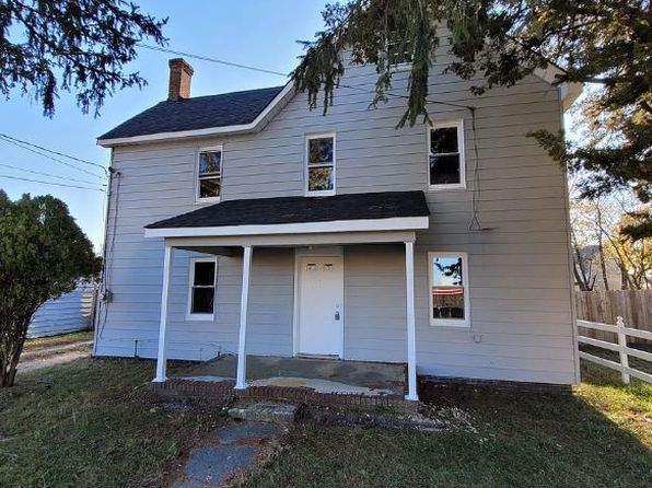 110 Hibernia Ave #2