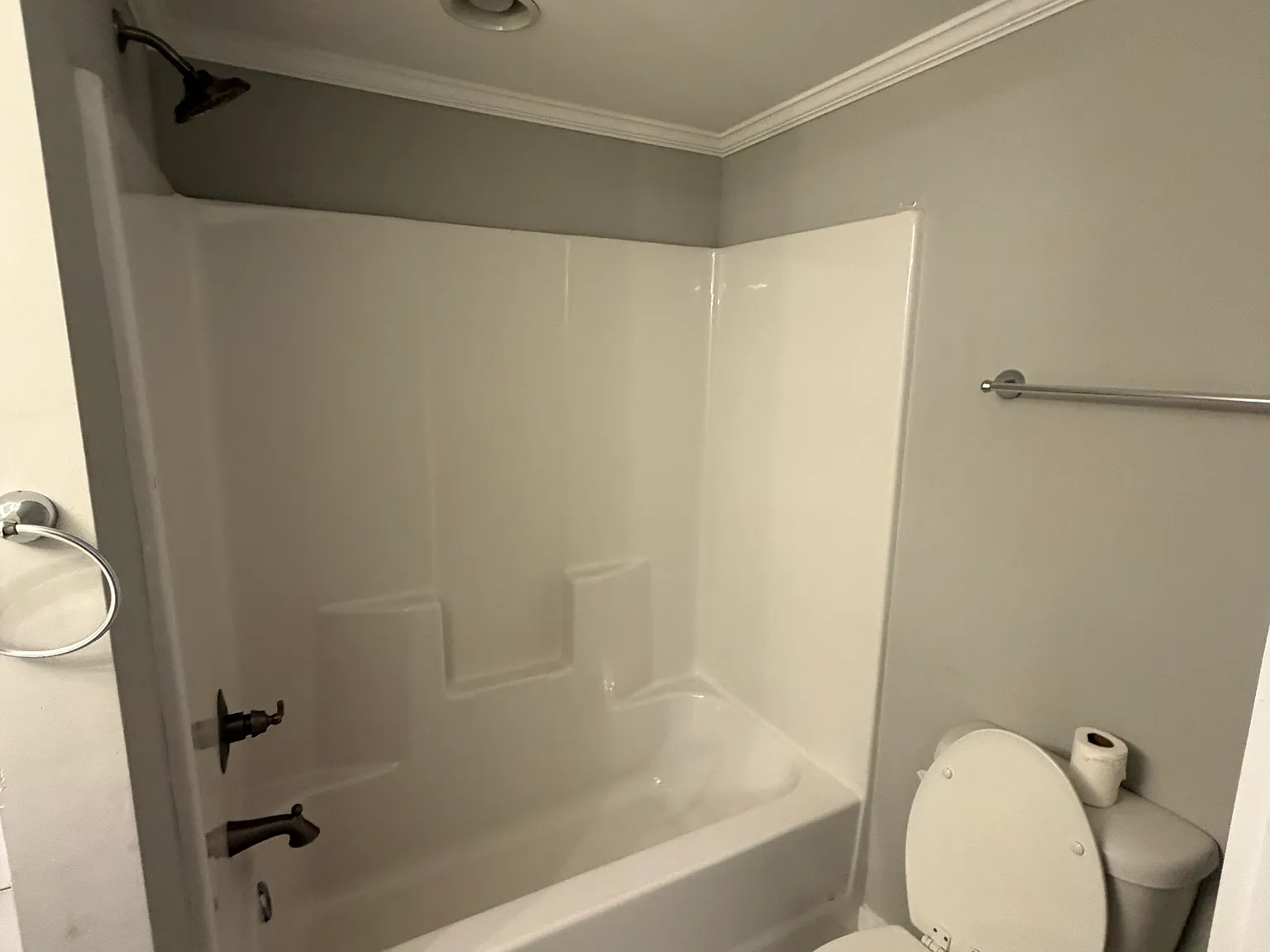 2 bed, 900 sqft, $1,200 — Photo 3
