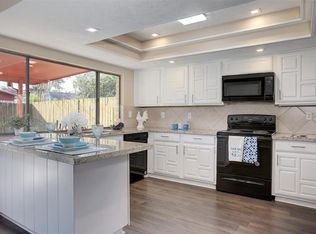 5814 Evening Shadows Ln, Spring, TX 77373