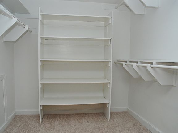 Closet in the 4th Bedrm