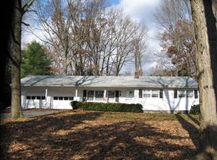 61 Spruce Knls, Putnam Valley, NY 10579