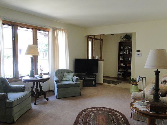 5th image of 8233 Ashley Ln