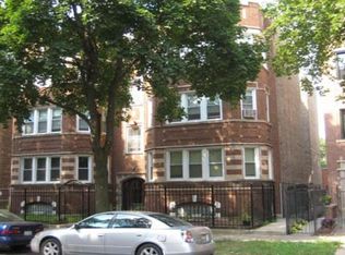 7816 S Phillips Ave, Chicago, IL 60649