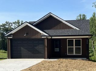1806 Burgess School Rd, Cookeville, TN 38506