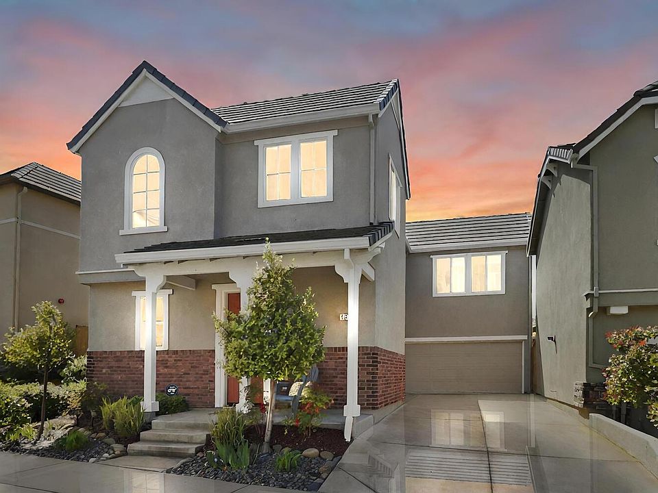 1st image of 1037 Bridlewood Dr