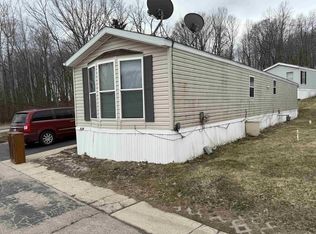W211N11863 Hilltop Drive #D14, Germantown, WI