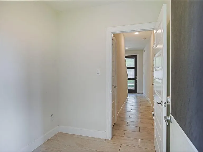 2726 Eado Edge Ct — Photo 8