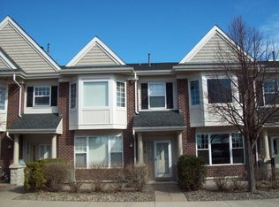 8218 Golden Valley Rd, Golden Valley, MN 55427