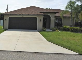 2306 SE 8th Ave, Cape Coral, FL 33990