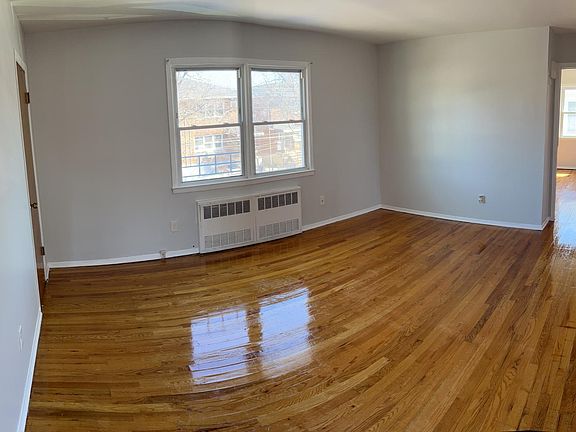 2nd image of 10514 80th St