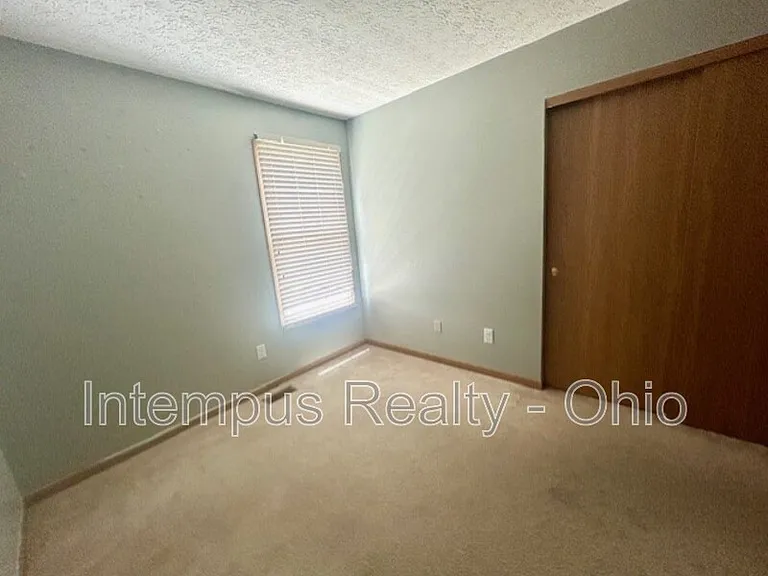 173 Niatross Pl — Photo 20