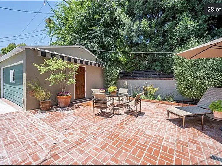1893 Rose Villa St — Photo 31