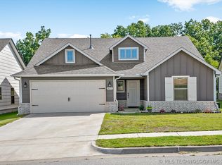 6629 S 22nd Ct, Broken Arrow, OK 74012