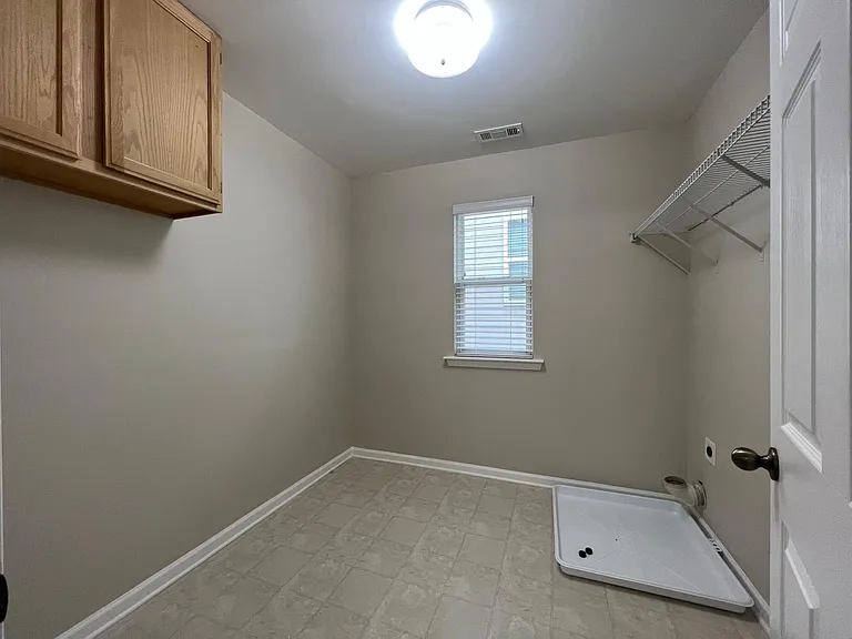 6170 Sparkling Cove Ln — Photo 26