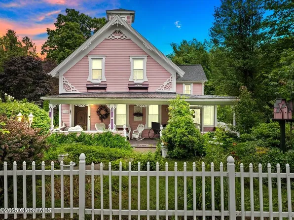 1152 Us Route 9, Schroon Lake, NY 12870