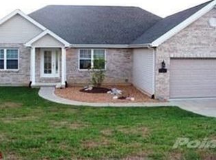 416 Lighthouse Ct, Villa Ridge, MO 63089
