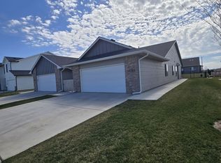 12195 N Fenner Pl, Wichita, KS 67220