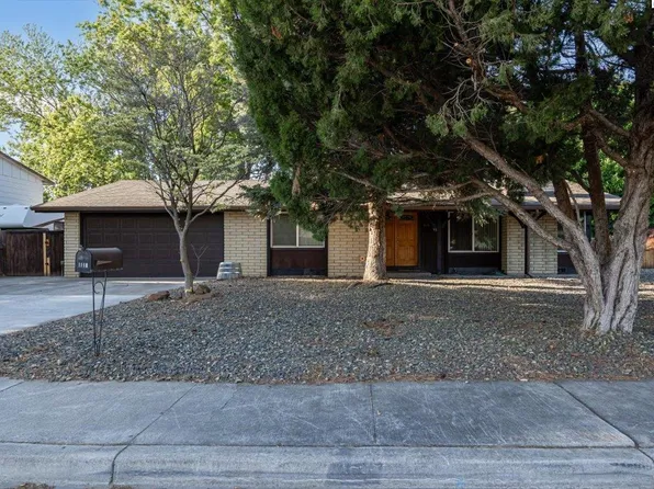 1118 Catskill St, Richland, WA 99354