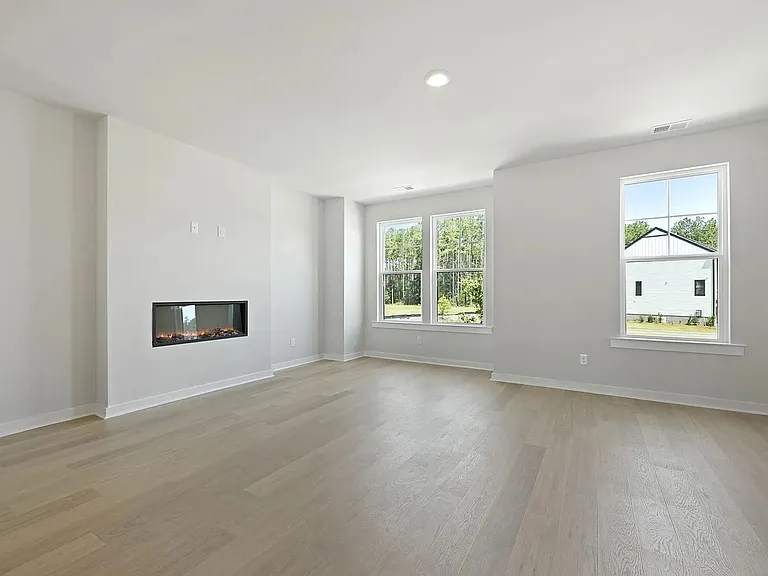 417 Talbot Dr — Photo 13