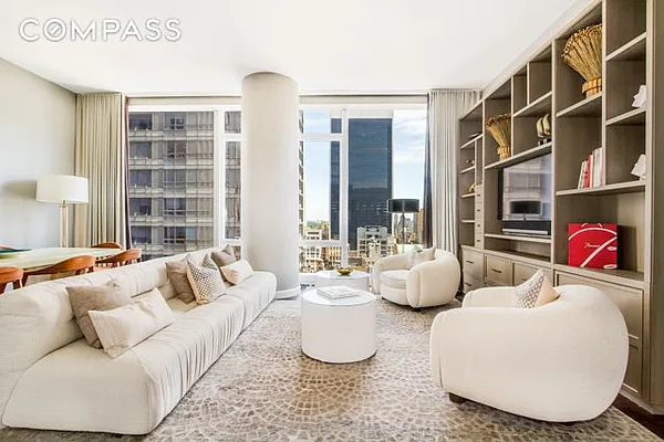 Rented by Compass | media 27