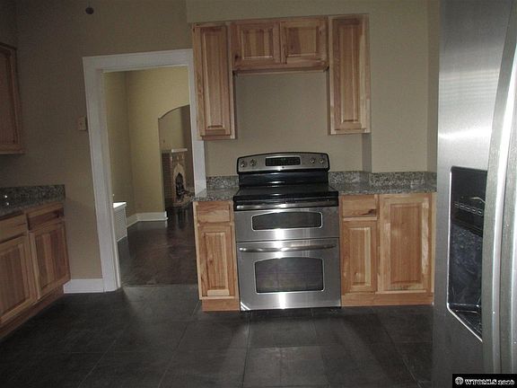 4th image of 419 C St