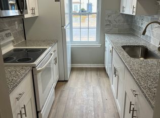 463 Peregrine St, Virginia Beach, VA 23462