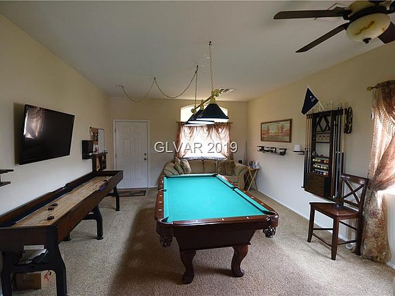 2nd image of 5112 Clarks Cove Dr