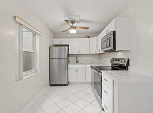 932 Flanders T, Delray Beach, FL 33484