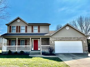 131 Lincoln Station Dr, Simpsonville, KY 40067