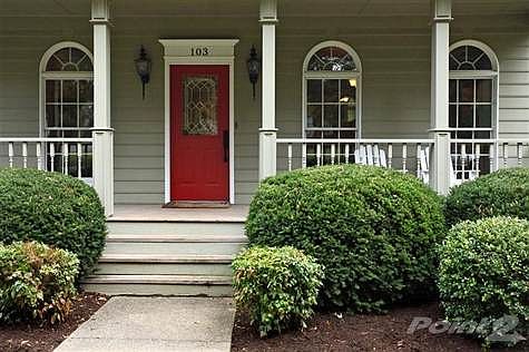 2nd image of 103 Clubhouse Dr