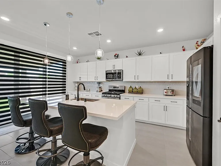 2933 Little Current Rd — Photo 11