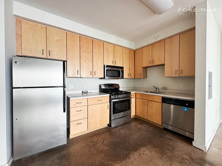 4857 Broadway #3C — Photo 3