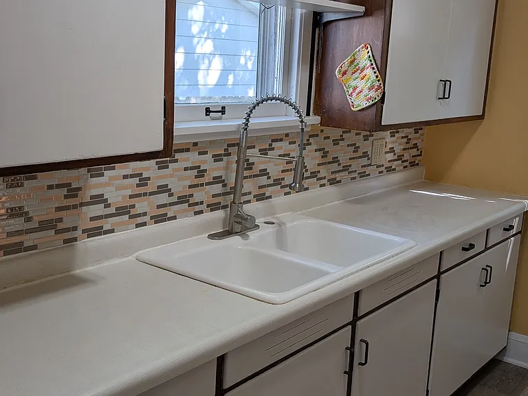 305 Pierce Ave — Photo 7