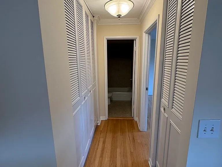 205 W Miner St #409 — Photo 5