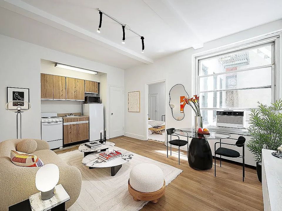 1st image of 325 W 45th St APT 108