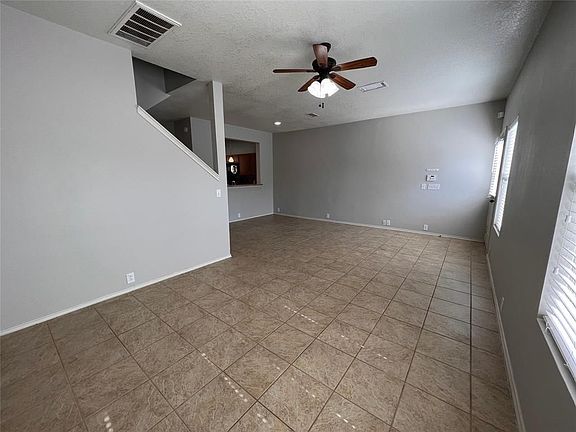 5th image of 9719 Coyote Creek Dr
