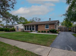 16557 Plymouth Dr, Markham, IL 60428