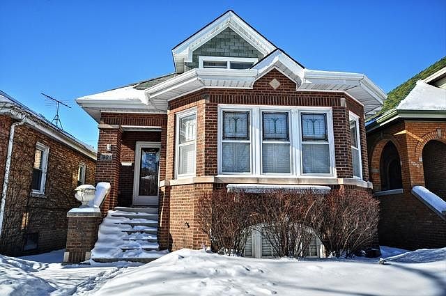 1st image of 1834 N Newcastle Ave