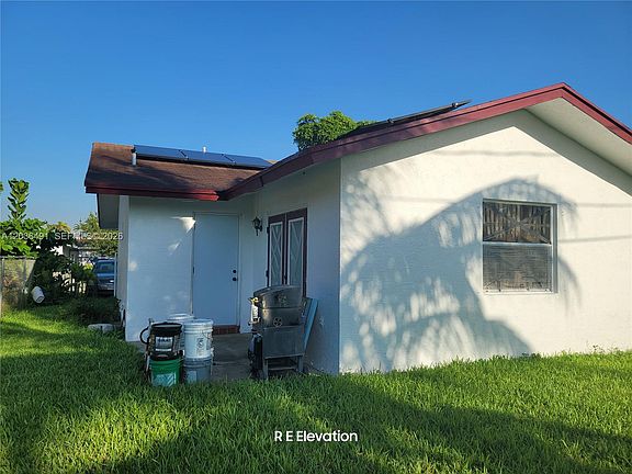 4th image of 1110 NW 6th Ave